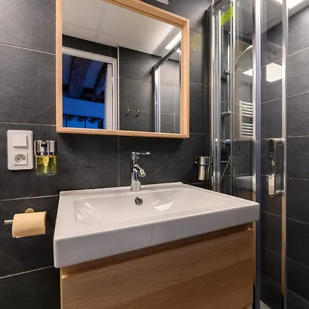 Parisrentstudio * Paris